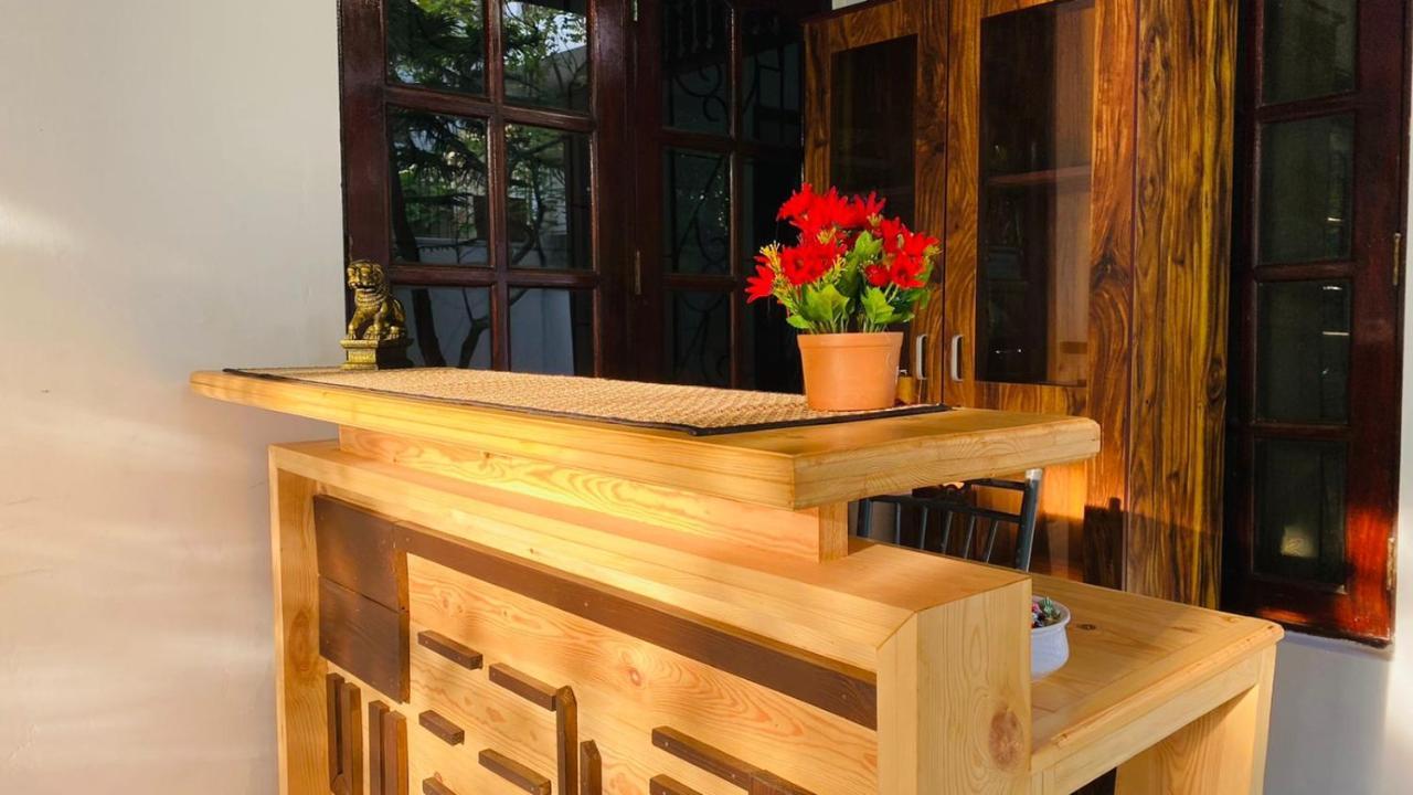 Rituale Guest House - Surf & Yoga Mirissa Exterior foto