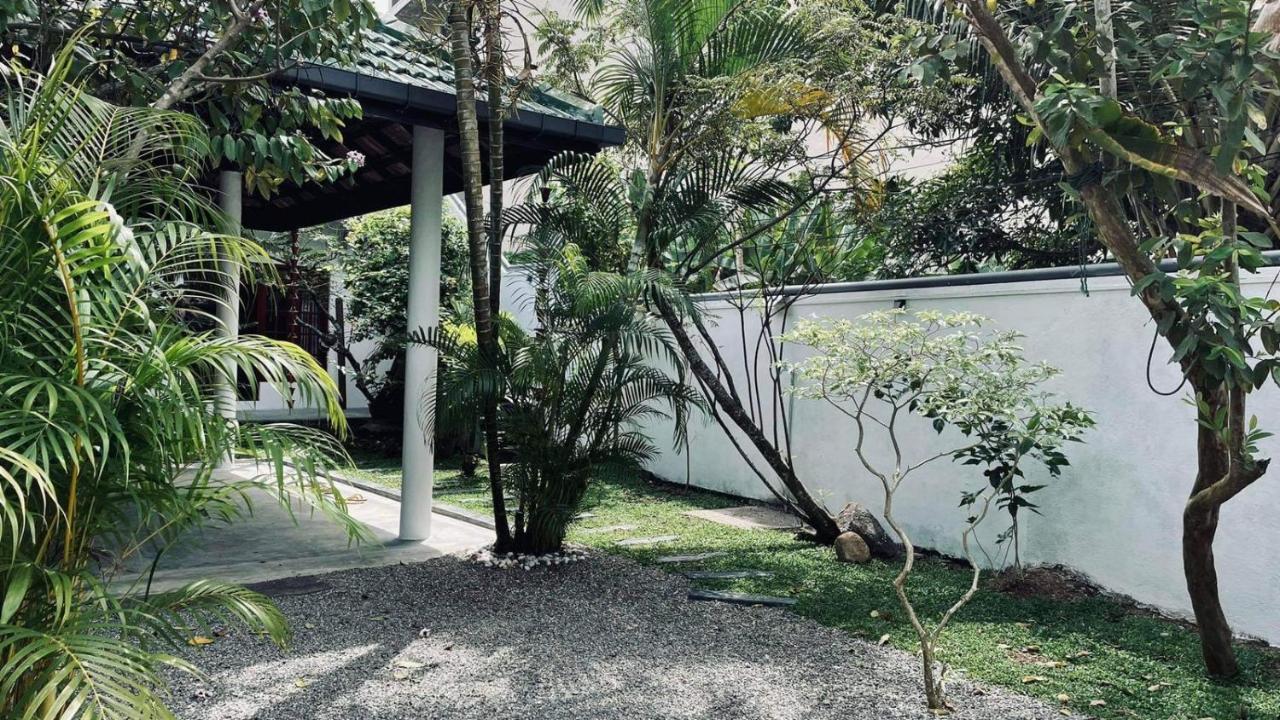Rituale Guest House - Surf & Yoga Mirissa Exterior foto
