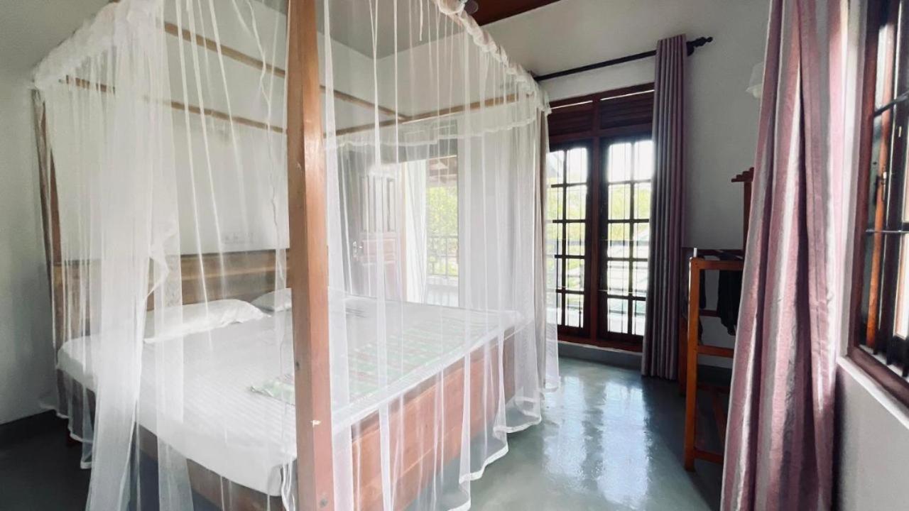 Rituale Guest House - Surf & Yoga Mirissa Exterior foto
