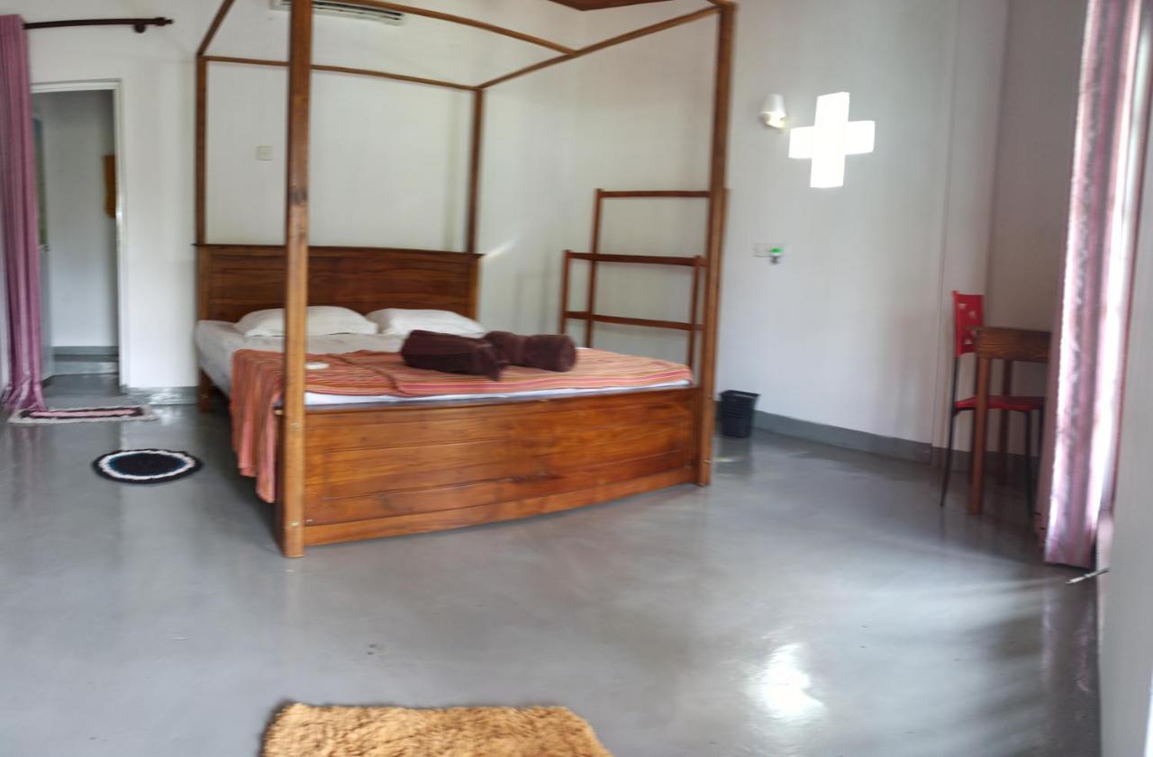Rituale Guest House - Surf & Yoga Mirissa Exterior foto
