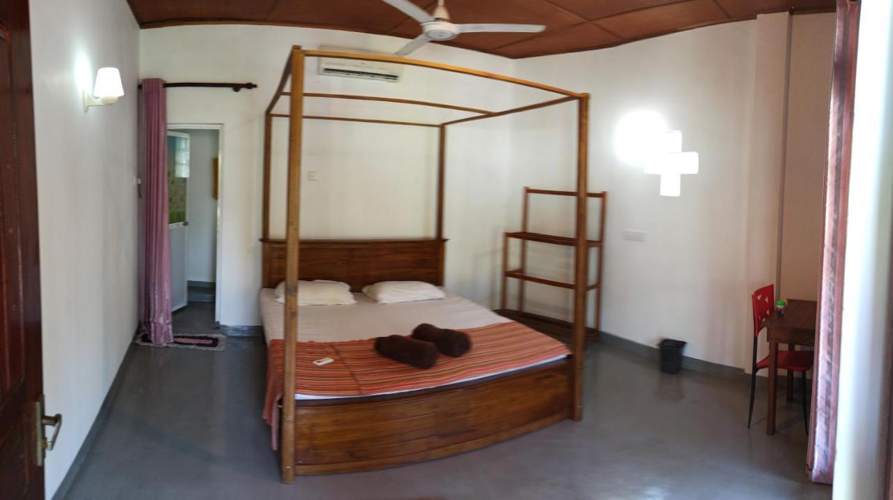 Rituale Guest House - Surf & Yoga Mirissa Exterior foto