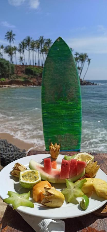 Rituale Guest House - Surf & Yoga Mirissa Exterior foto